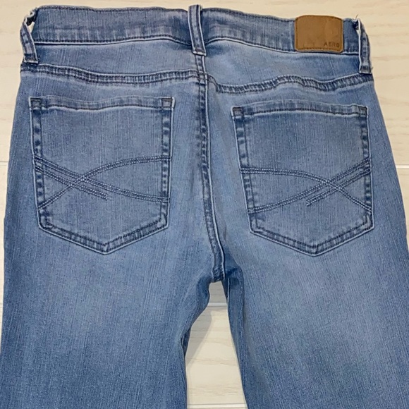 Aero Jeans - Picture 4 of 7